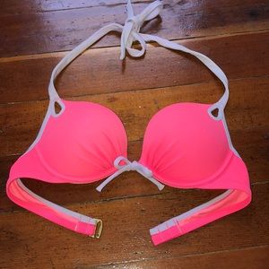 Victoria’s secret bikini top